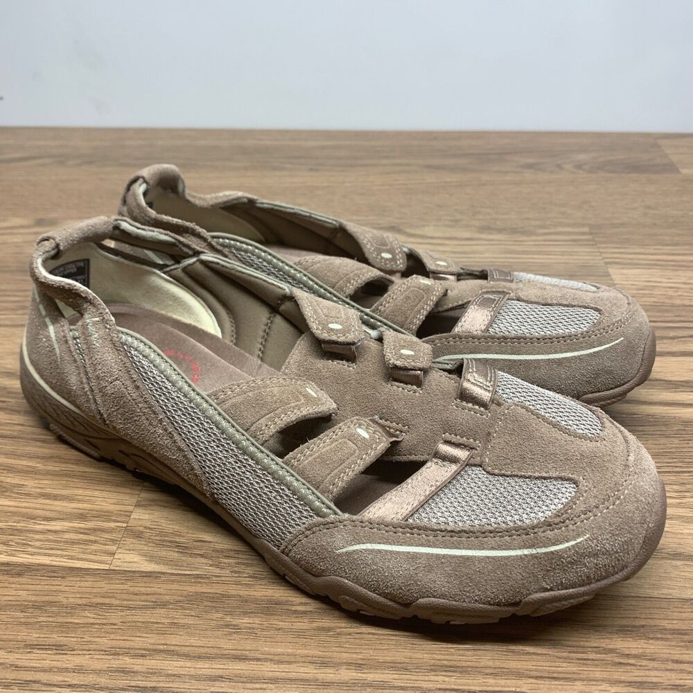 Skechers Women's Endeavor-Venturer Taupe Fashion Sneaker - Size 11